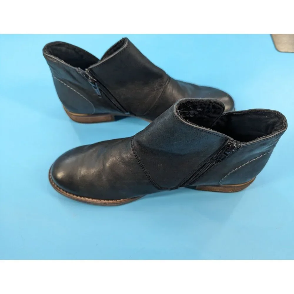 Josef Seibel Sienna 81 Black Washed NWOB Bootie $185‎